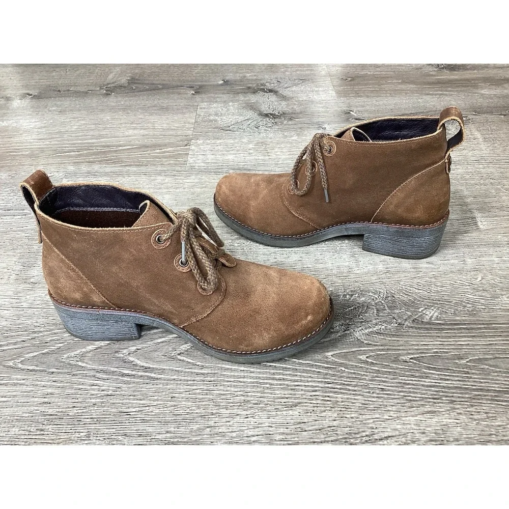 NAOT Womens 7 Love Brown Suede Lace Up Bootie Ankle Boot Size EU 38